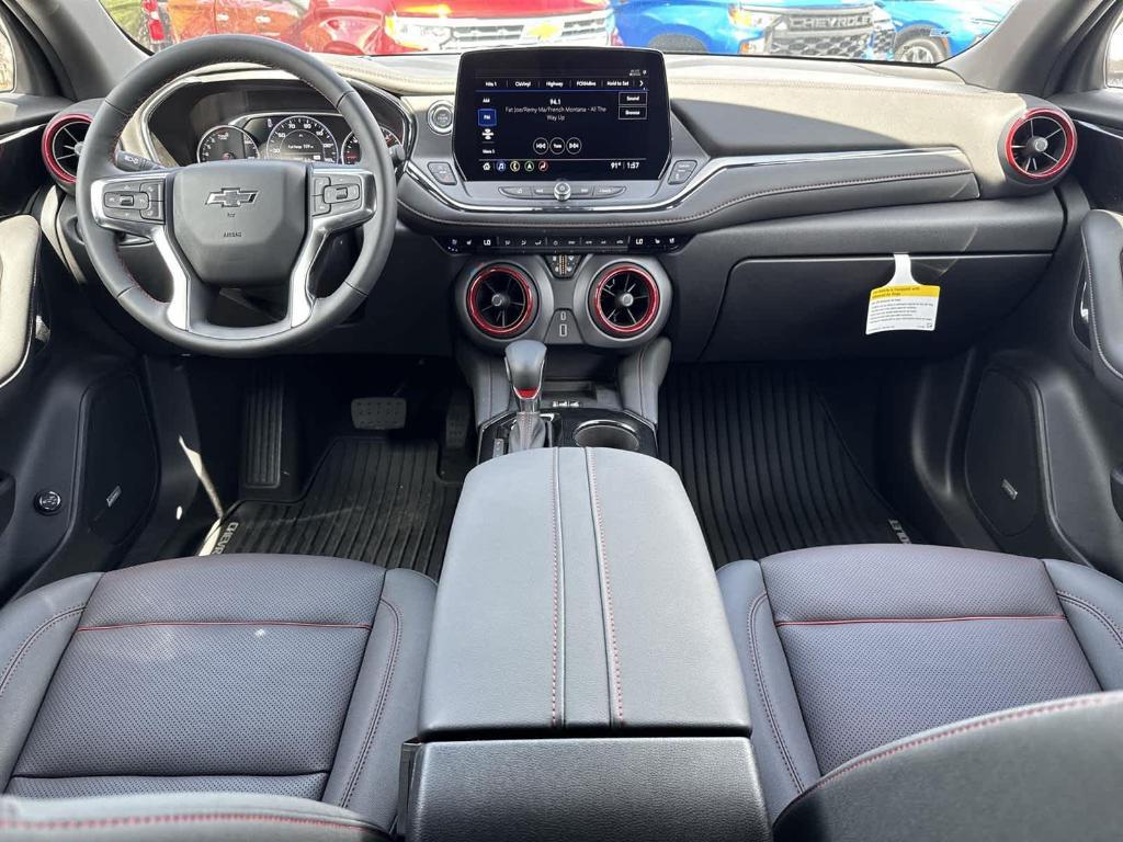 new 2025 Chevrolet Blazer car, priced at $38,595