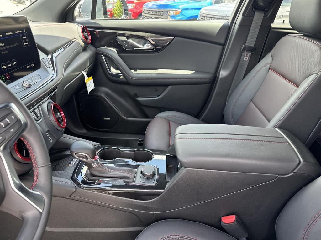 new 2025 Chevrolet Blazer car, priced at $38,595