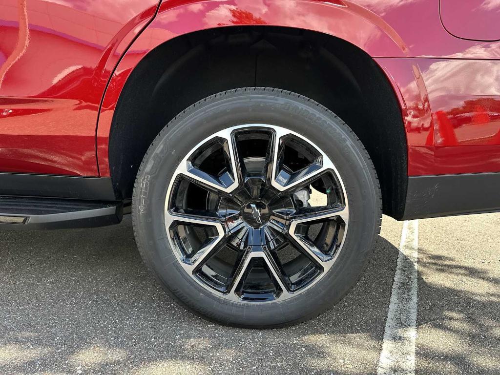 new 2025 Chevrolet Tahoe car, priced at $69,315