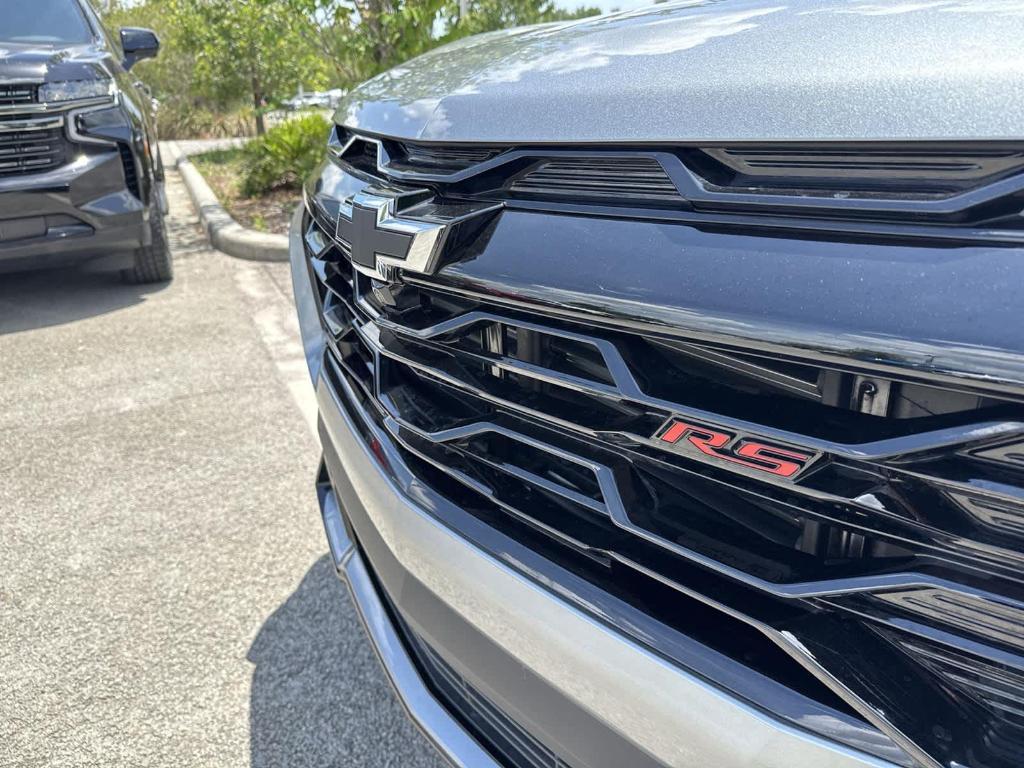 new 2026 Chevrolet Equinox car, priced at $33,285