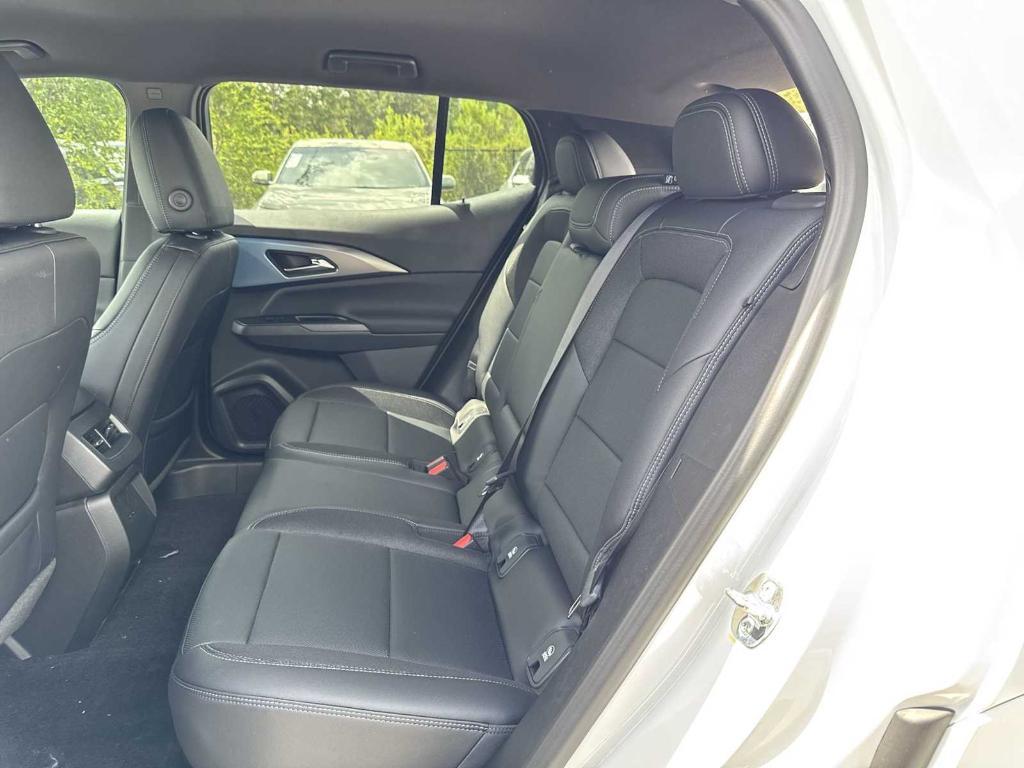 new 2025 Chevrolet Equinox EV car, priced at $34,440