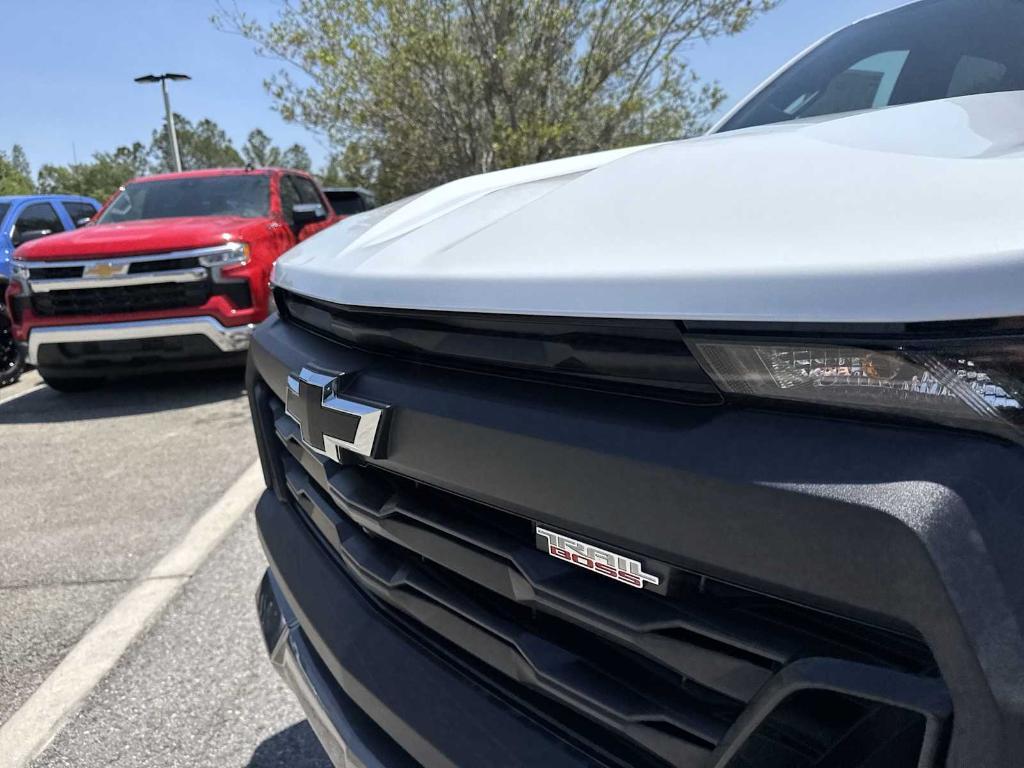 new 2025 Chevrolet Colorado car, priced at $39,440