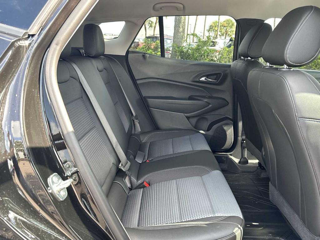 new 2025 Chevrolet Trax car, priced at $21,820