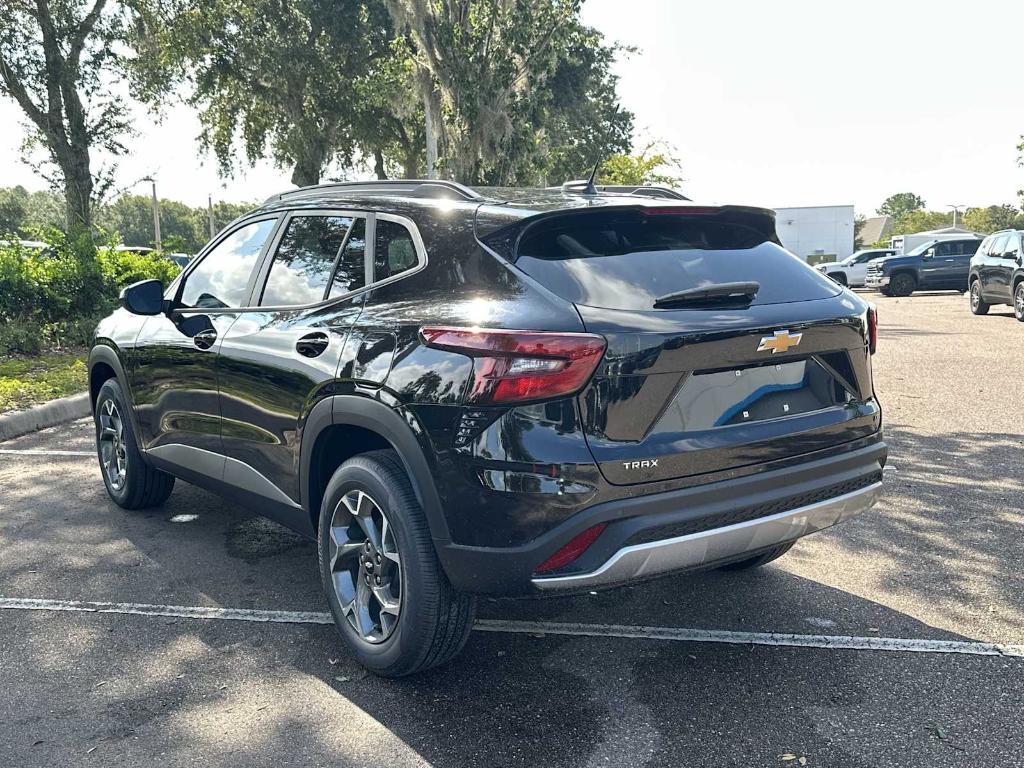new 2025 Chevrolet Trax car, priced at $21,820