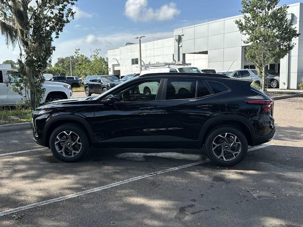 new 2025 Chevrolet Trax car, priced at $21,820