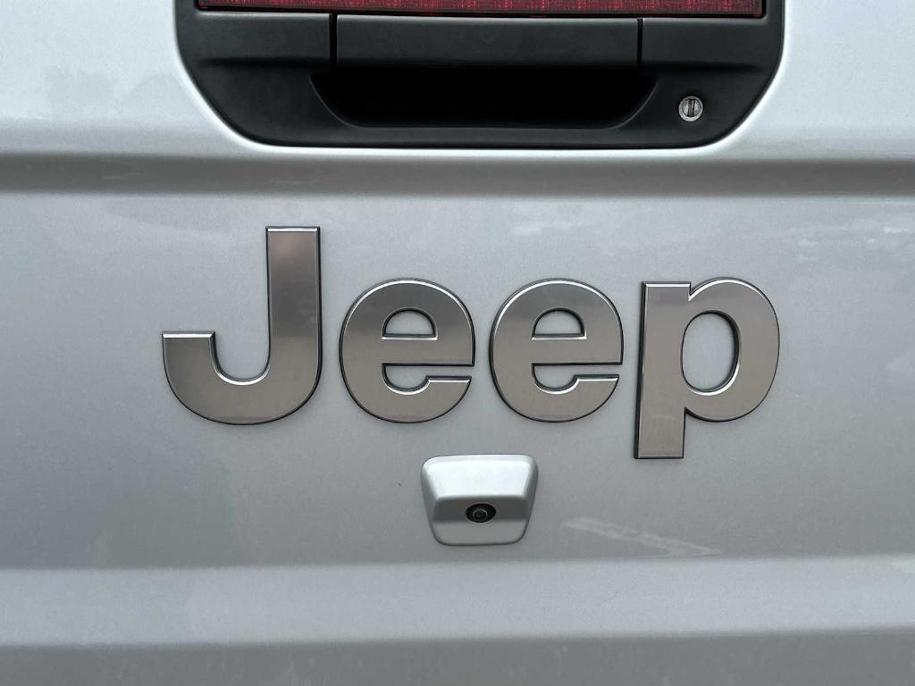 used 2023 Jeep Gladiator car, priced at $28,497
