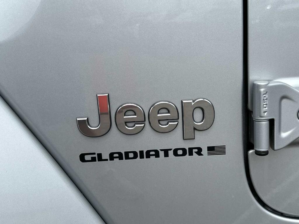 used 2023 Jeep Gladiator car, priced at $28,497
