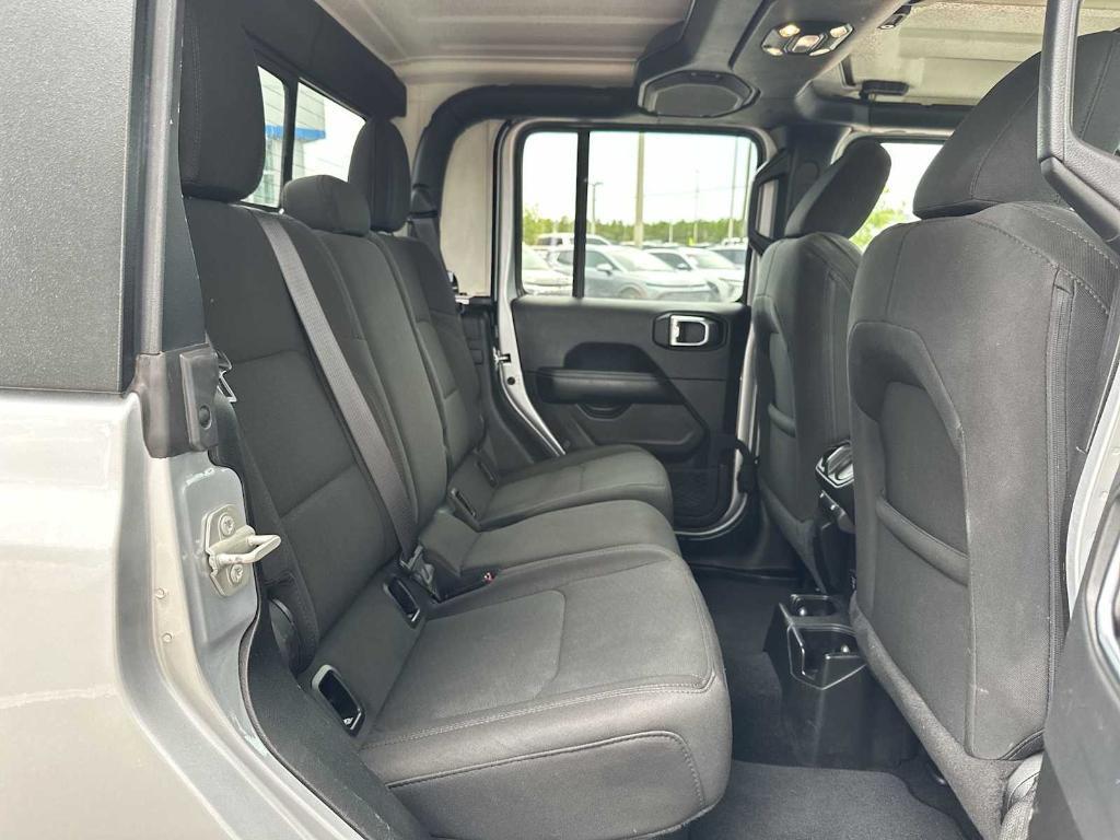 used 2023 Jeep Gladiator car, priced at $28,497