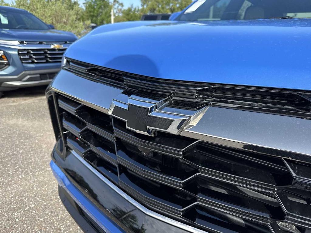 new 2026 Chevrolet Equinox car, priced at $34,010