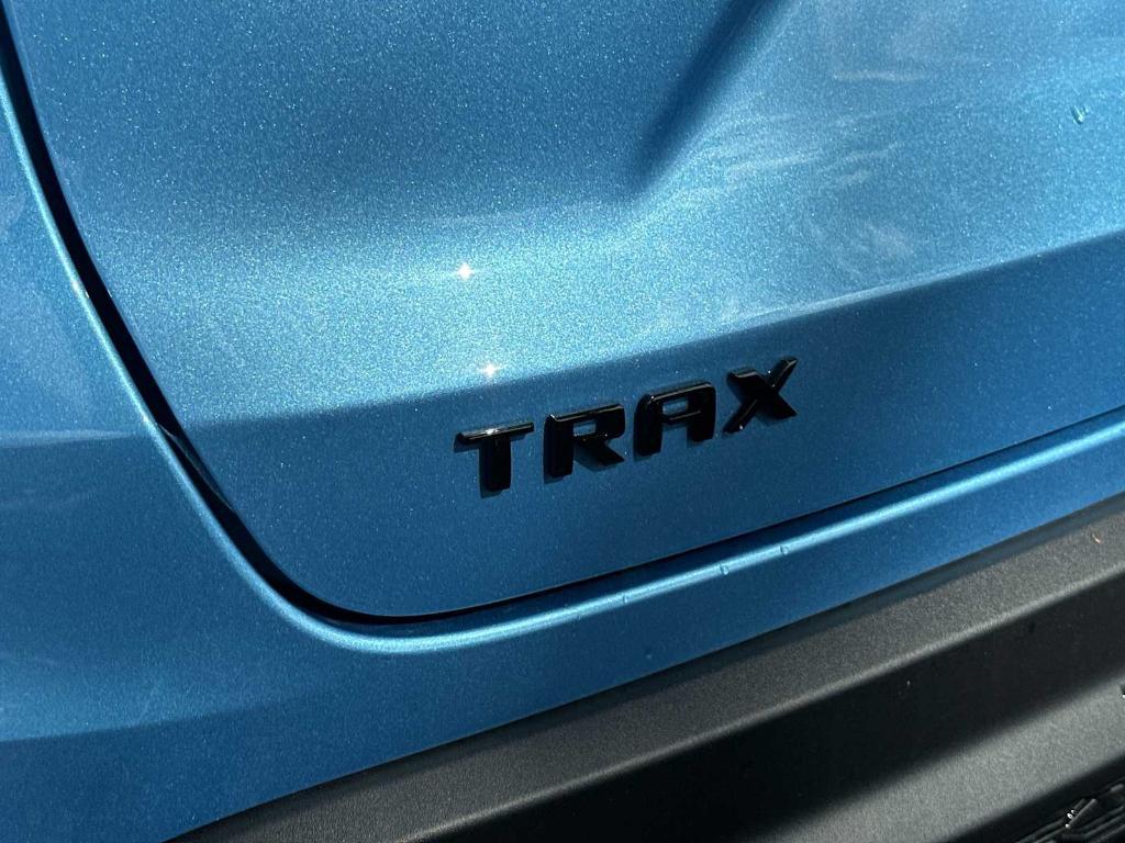 new 2025 Chevrolet Trax car, priced at $23,020