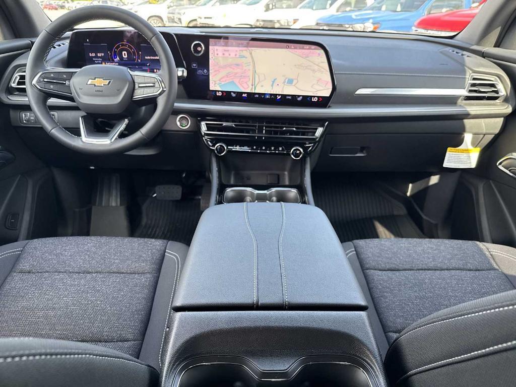 new 2025 Chevrolet Traverse car, priced at $38,545