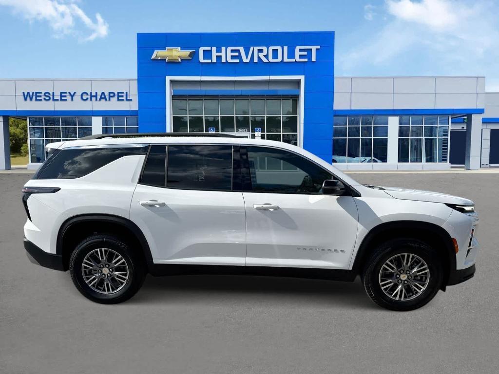 new 2025 Chevrolet Traverse car, priced at $38,545