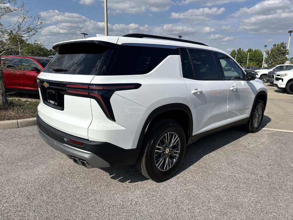 new 2025 Chevrolet Traverse car, priced at $40,545