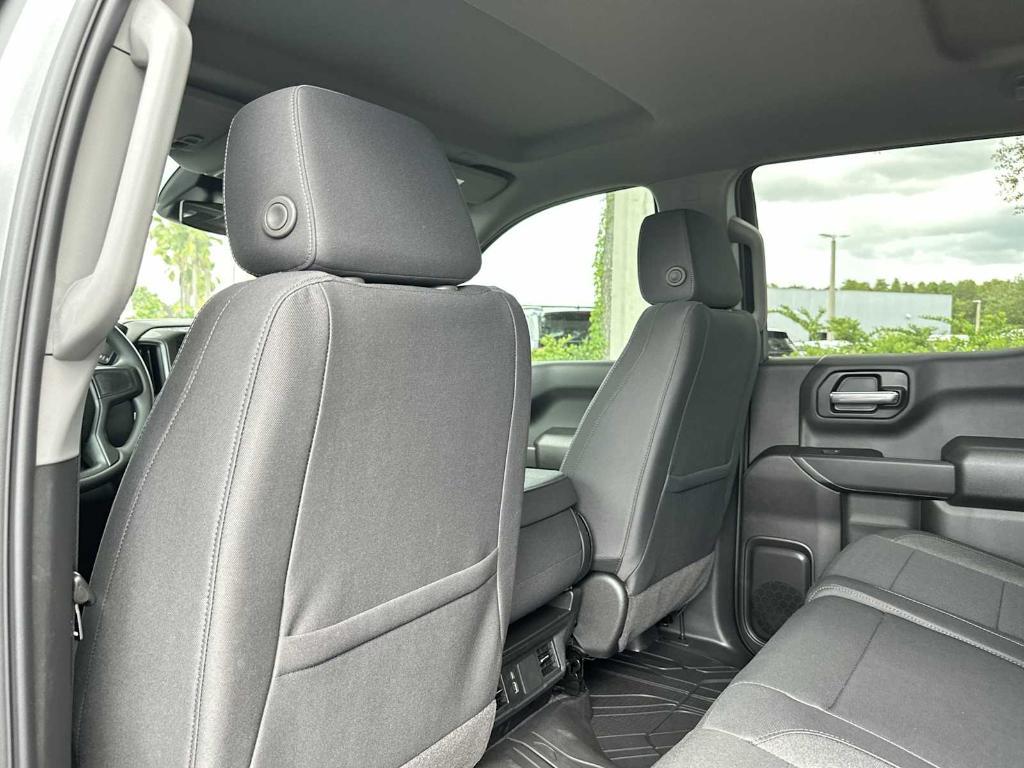 new 2025 Chevrolet Silverado 1500 car, priced at $38,160