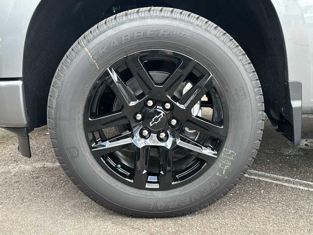new 2025 Chevrolet Silverado 1500 car, priced at $38,160