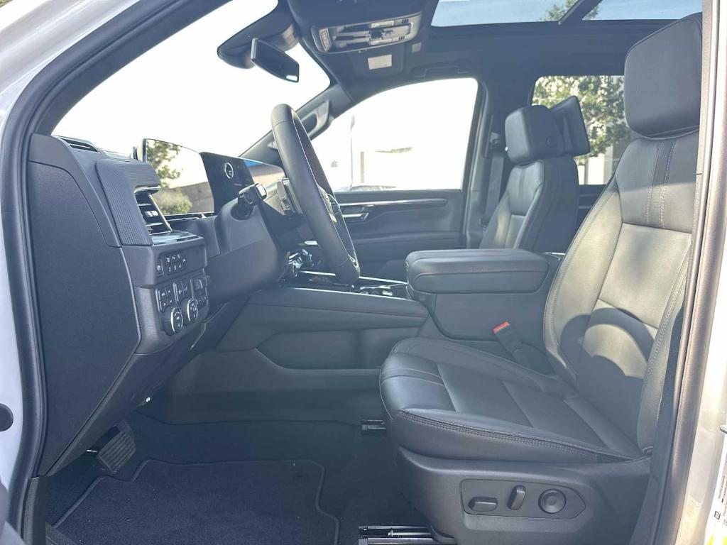 new 2025 Chevrolet Tahoe car, priced at $80,950