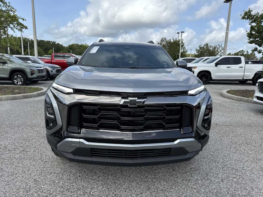 new 2026 Chevrolet Equinox car, priced at $32,015