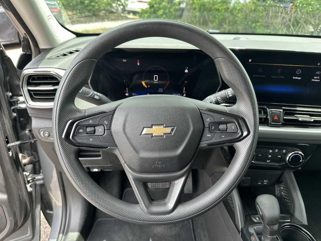 used 2024 Chevrolet TrailBlazer car, priced at $20,597