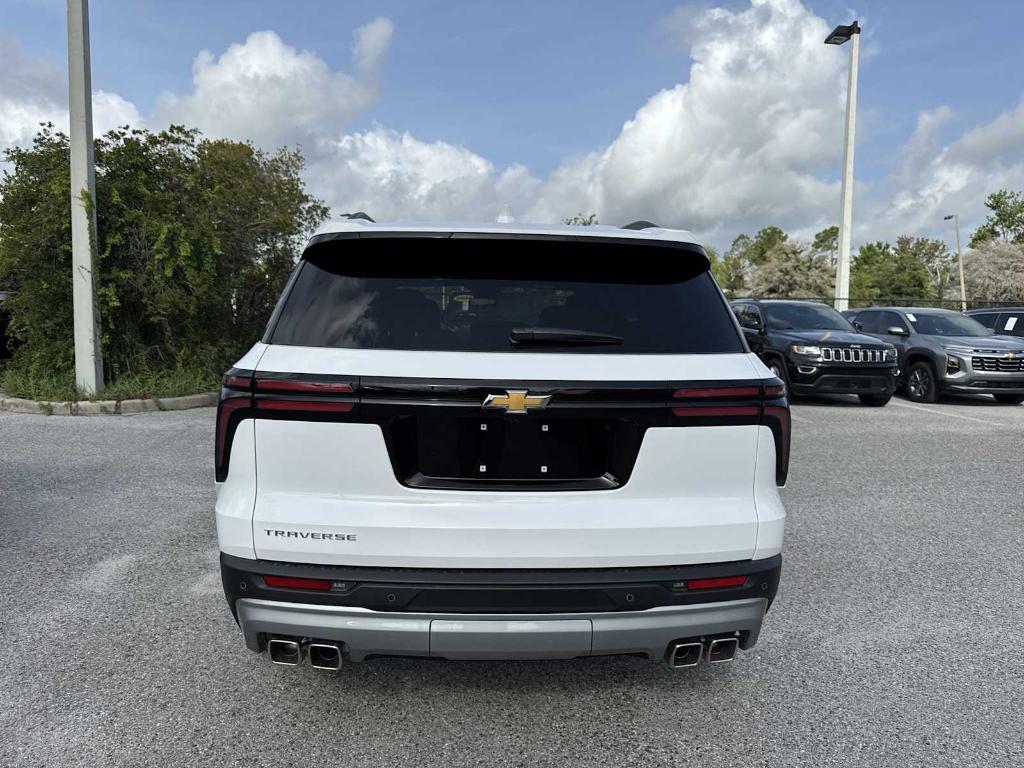new 2025 Chevrolet Traverse car, priced at $41,545