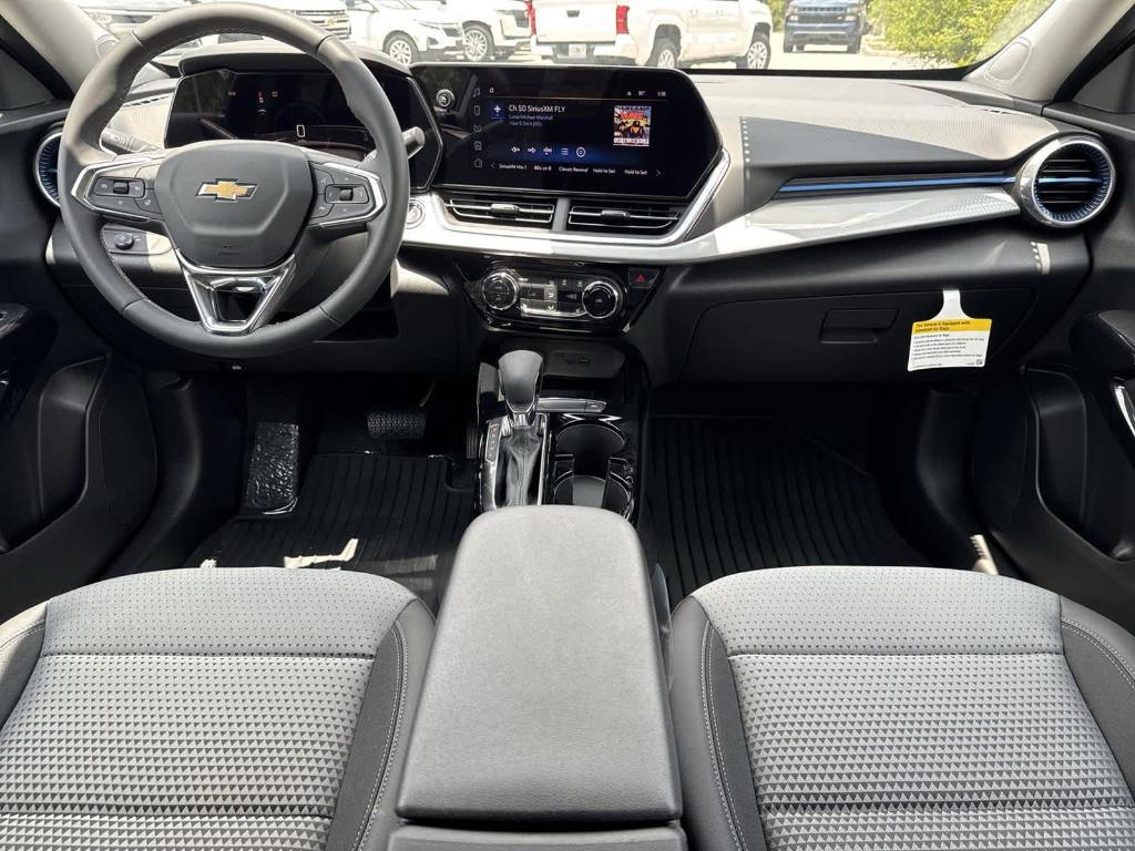 new 2025 Chevrolet Trax car, priced at $22,275