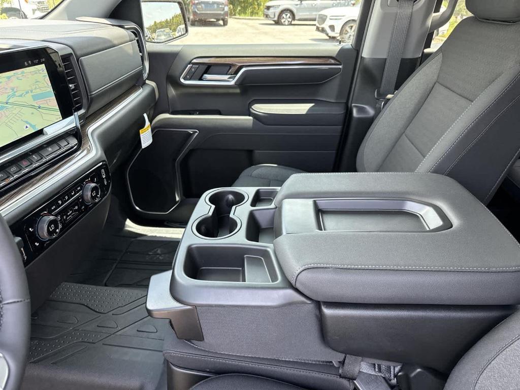 new 2025 Chevrolet Silverado 1500 car, priced at $45,905