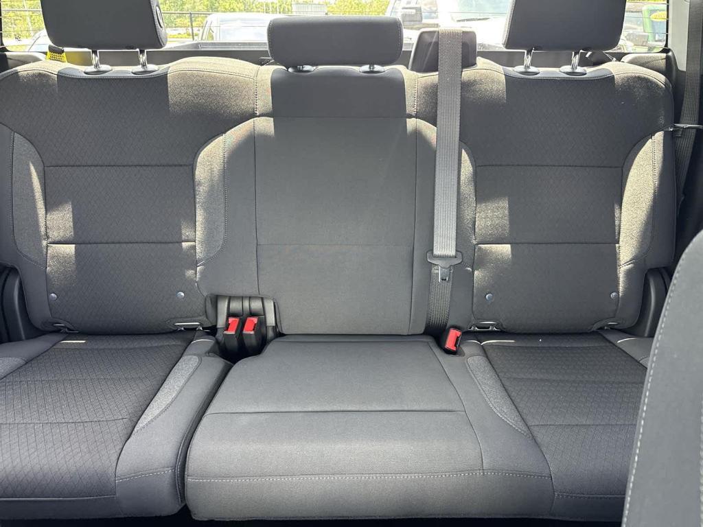 new 2025 Chevrolet Silverado 1500 car, priced at $45,905