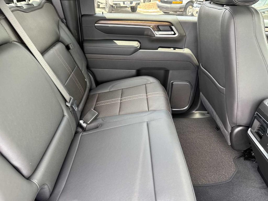 new 2025 Chevrolet Silverado 3500 car, priced at $82,940