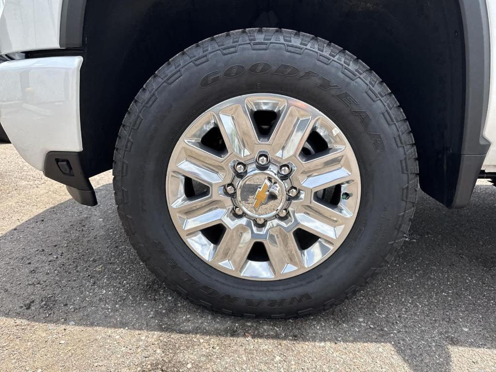 new 2025 Chevrolet Silverado 3500 car, priced at $83,440