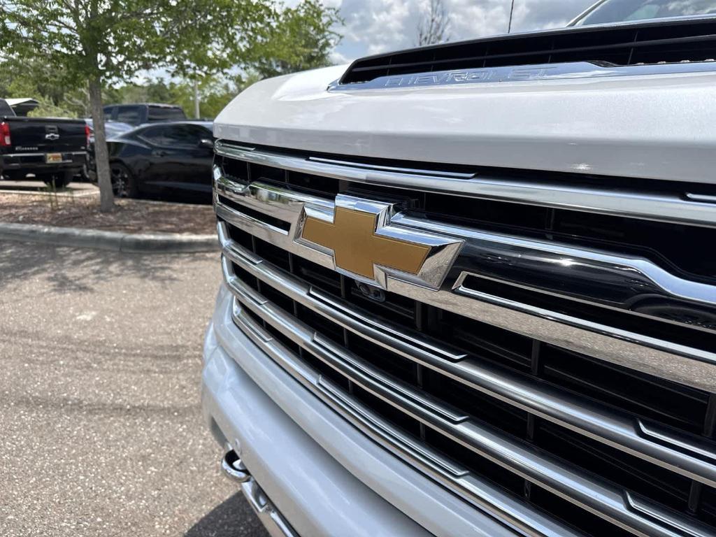 new 2025 Chevrolet Silverado 3500 car, priced at $83,440