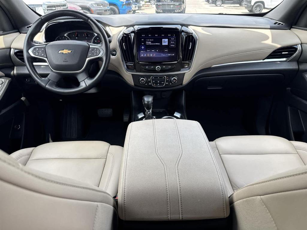used 2023 Chevrolet Traverse car, priced at $28,997