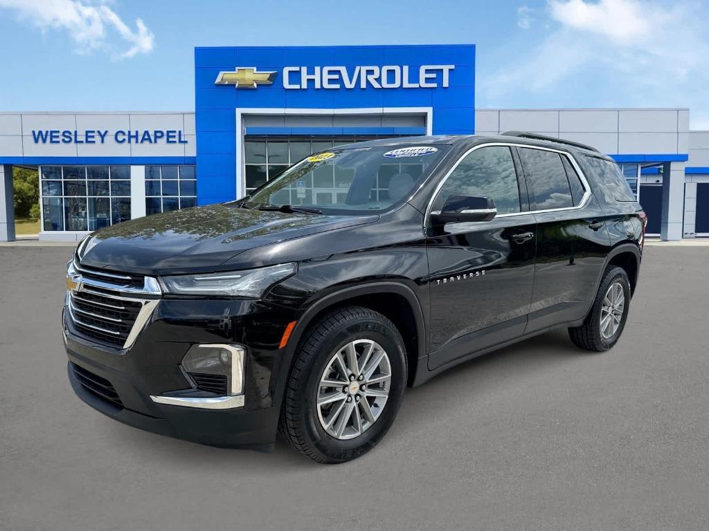 used 2023 Chevrolet Traverse car, priced at $27,129