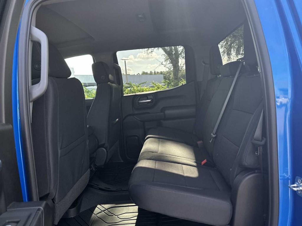 new 2025 Chevrolet Silverado 1500 car, priced at $38,555