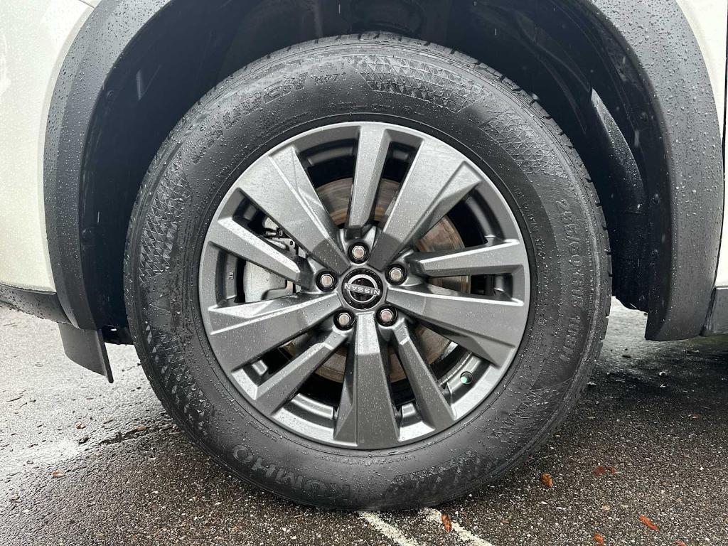 used 2024 Nissan Pathfinder car, priced at $27,169
