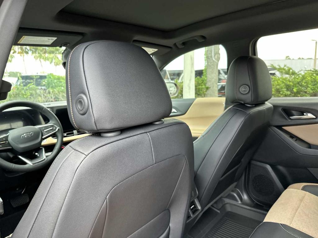 new 2026 Chevrolet Equinox car, priced at $34,520