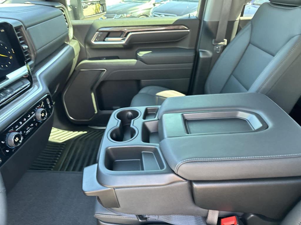 used 2025 Chevrolet Silverado 2500 car, priced at $59,997