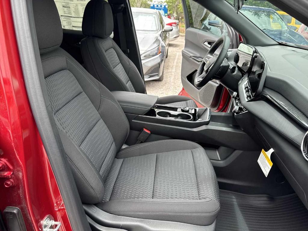 new 2026 Chevrolet Equinox car, priced at $26,715