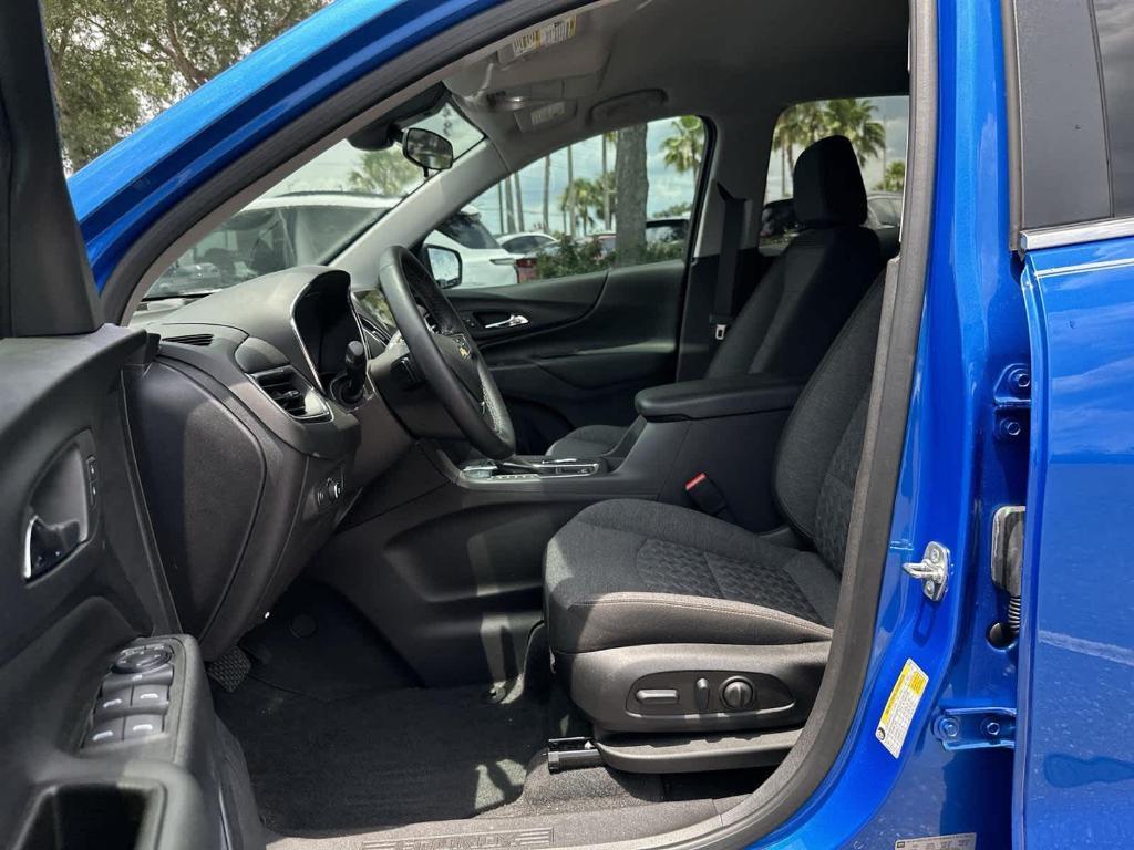 used 2024 Chevrolet Equinox car, priced at $22,997