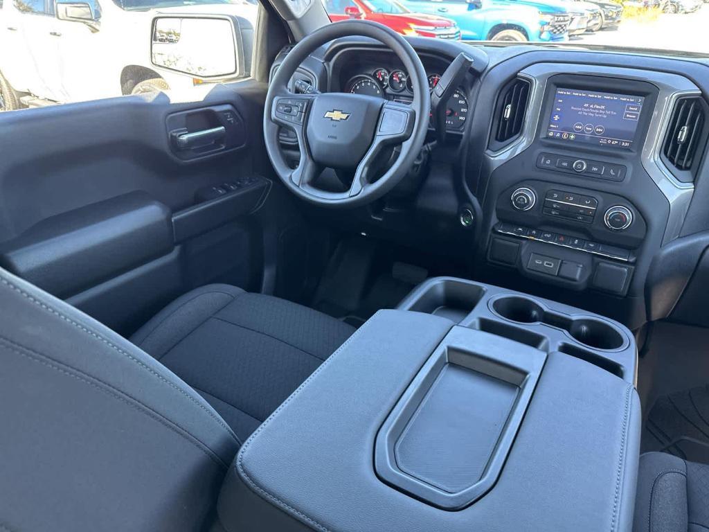new 2025 Chevrolet Silverado 1500 car, priced at $37,020