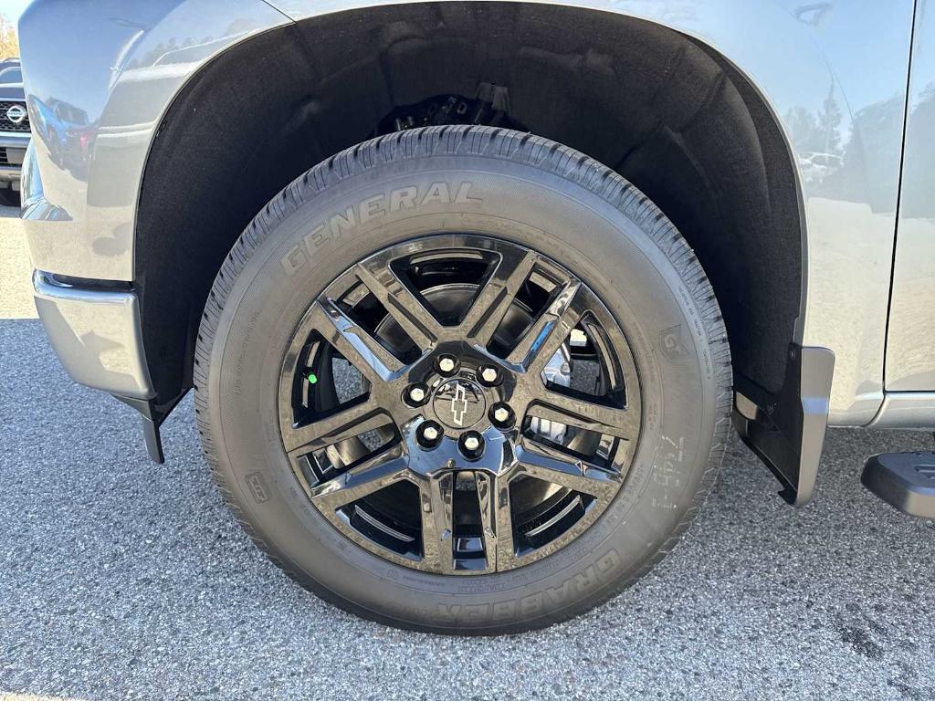 new 2025 Chevrolet Silverado 1500 car, priced at $36,020