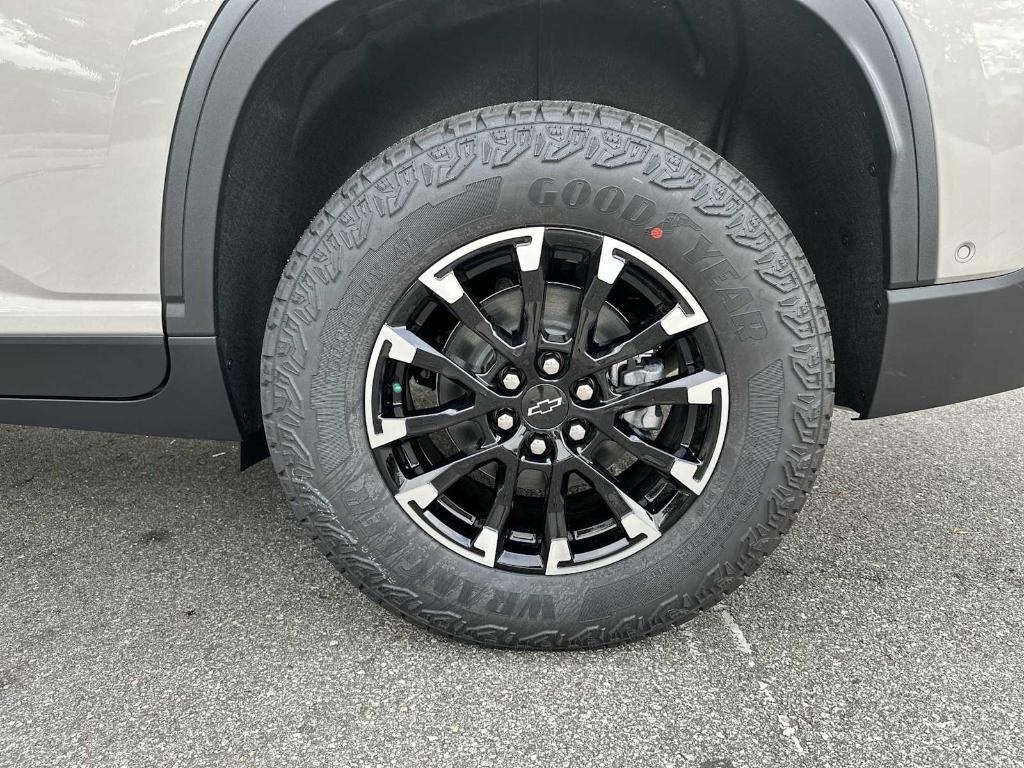 new 2026 Chevrolet Traverse car, priced at $55,380