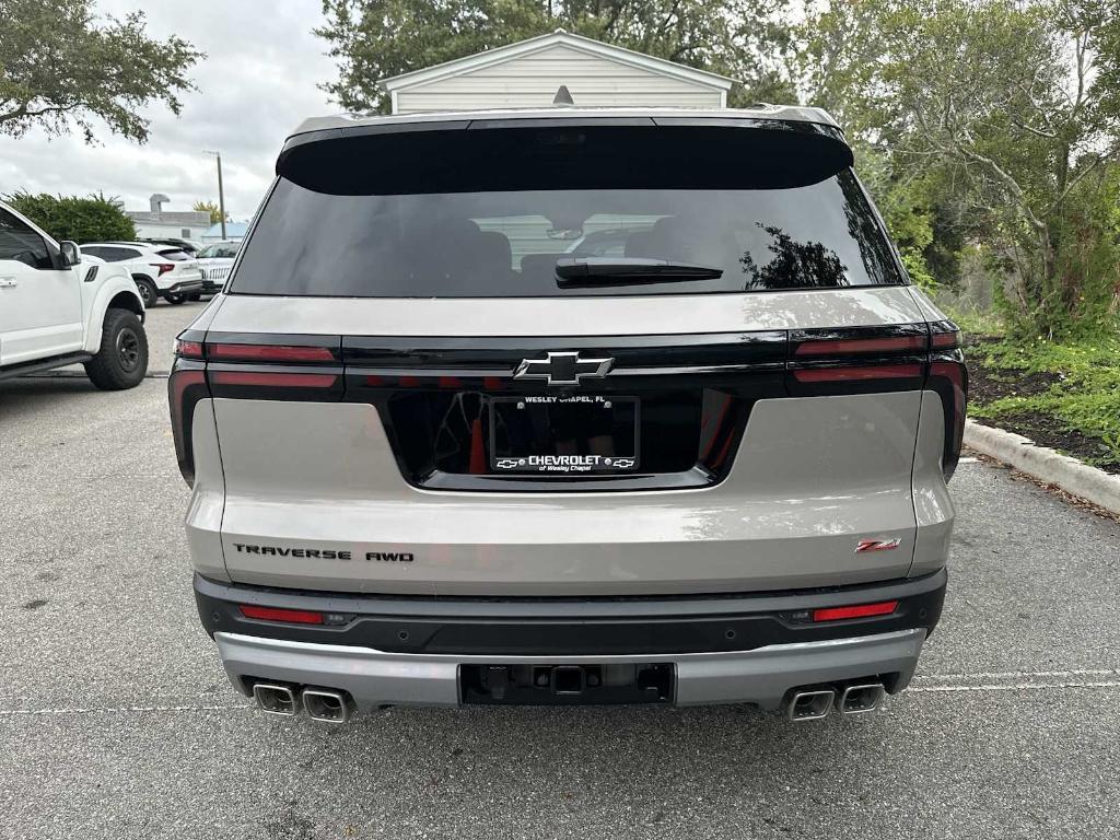 new 2026 Chevrolet Traverse car, priced at $55,380