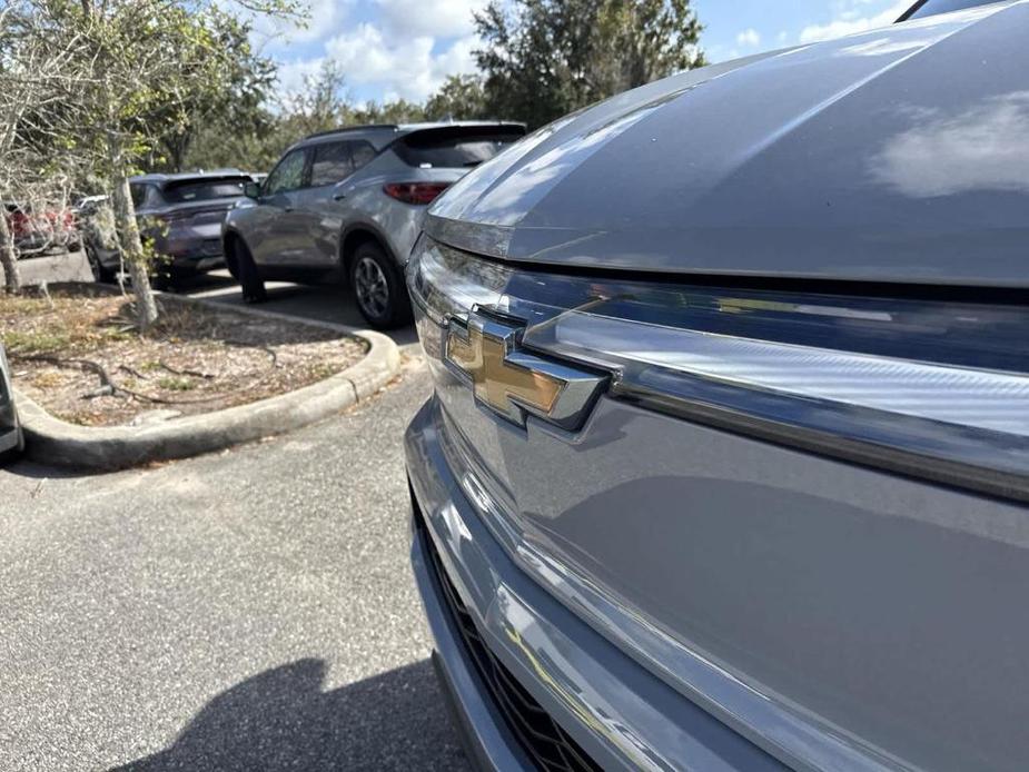 new 2025 Chevrolet Silverado EV car, priced at $75,185