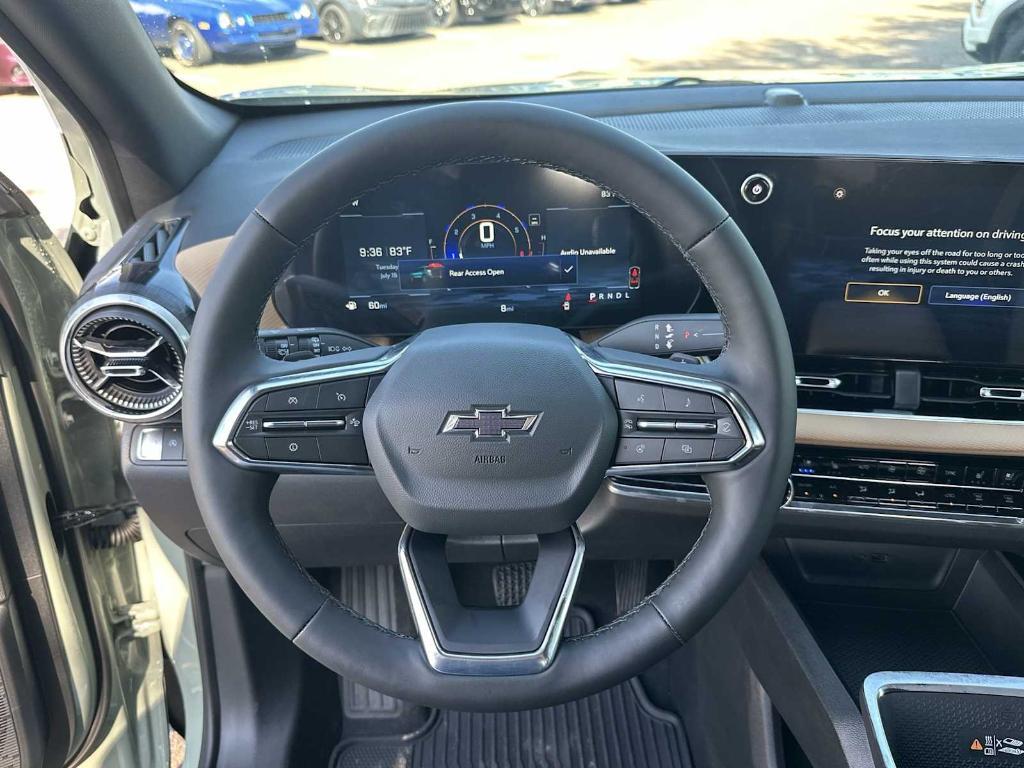 new 2026 Chevrolet Equinox car, priced at $32,530