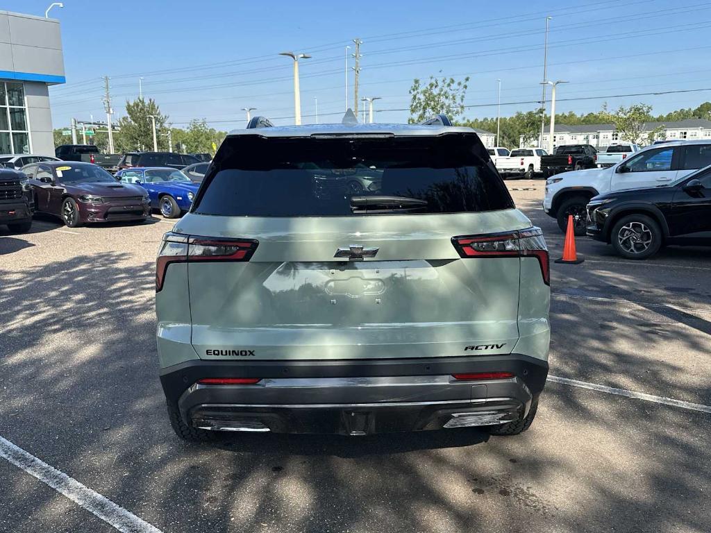 new 2026 Chevrolet Equinox car, priced at $32,530