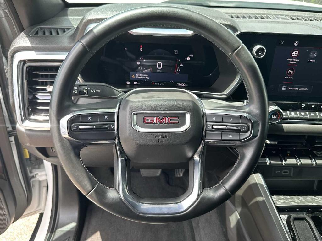 used 2023 GMC Canyon car, priced at $32,997