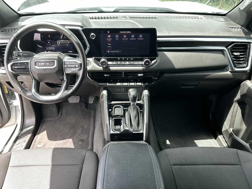 used 2023 GMC Canyon car, priced at $32,997