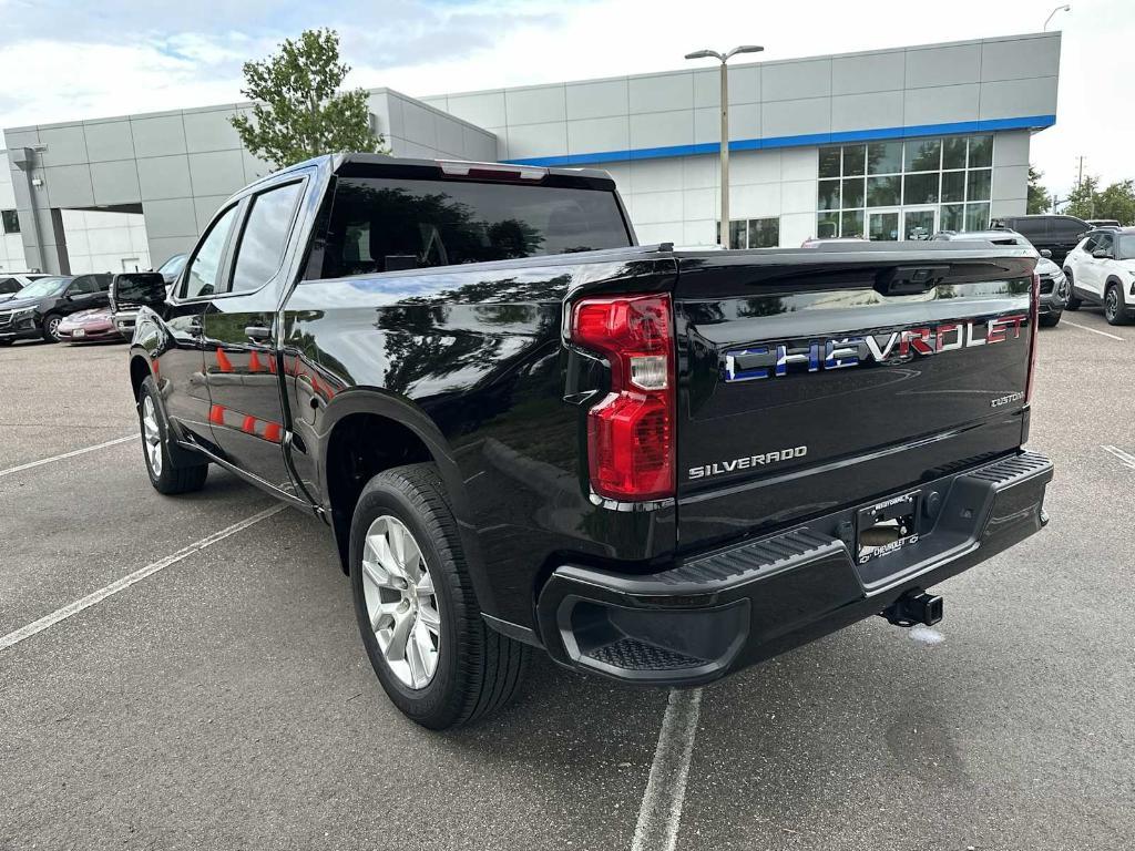 used 2024 Chevrolet Silverado 1500 car, priced at $32,997