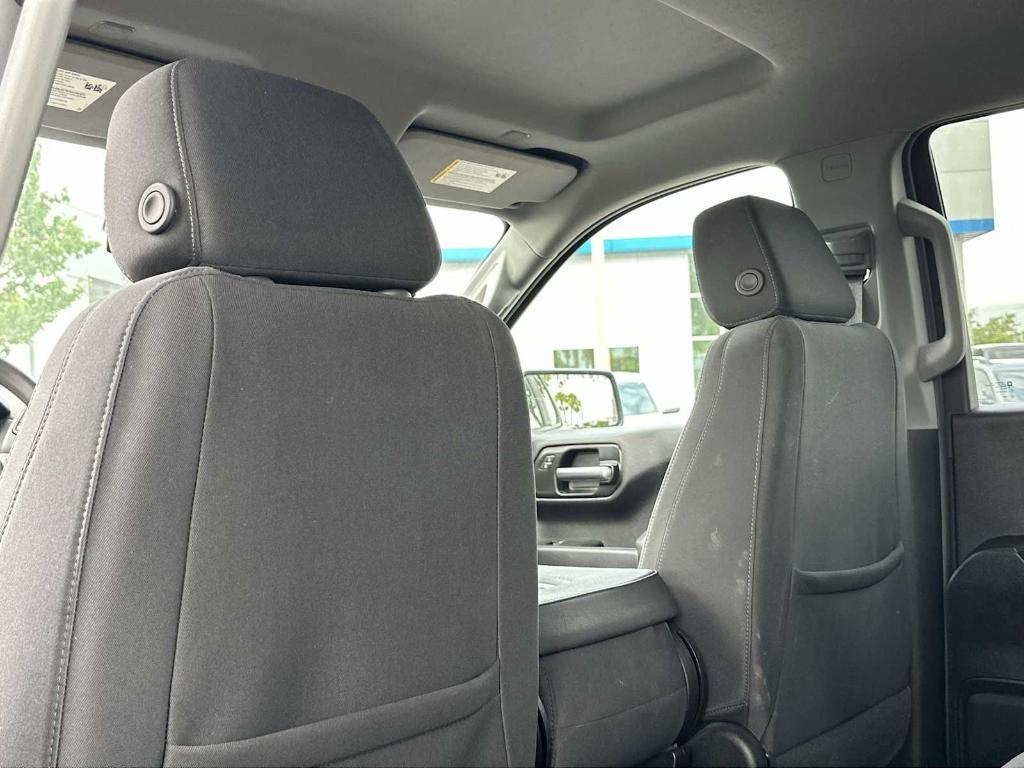 used 2024 Chevrolet Silverado 1500 car, priced at $32,997