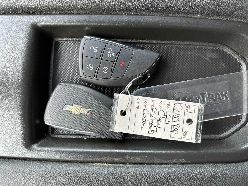 used 2024 Chevrolet Silverado 1500 car, priced at $32,997