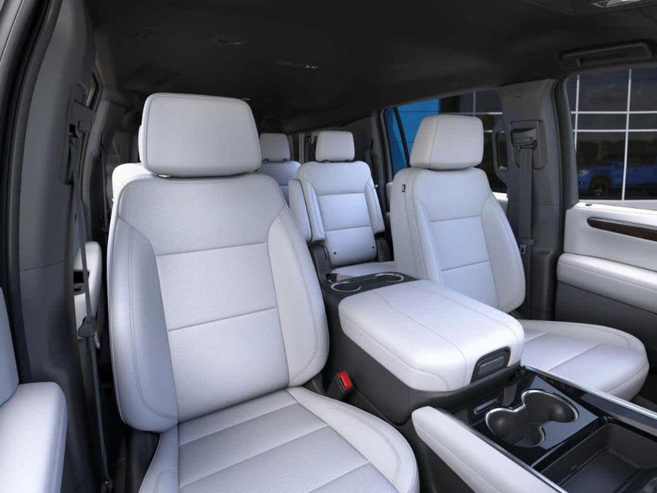 new 2025 Chevrolet Suburban car, priced at $78,085